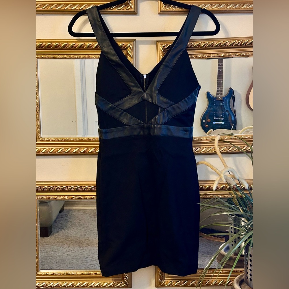 Guess-Blk w/mesh cutouts/faux Lthr body-con dress